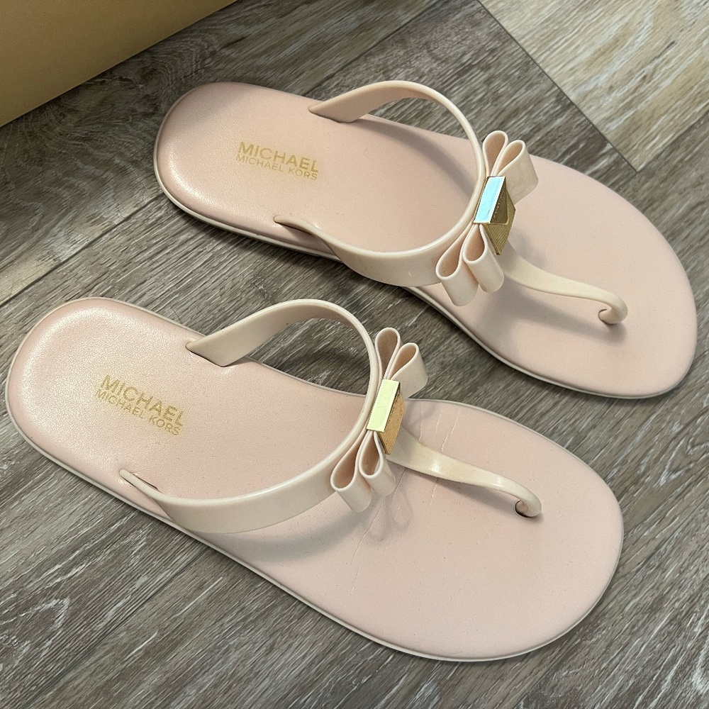Michael Kors Baby Pink Bow Sandals Size 7
